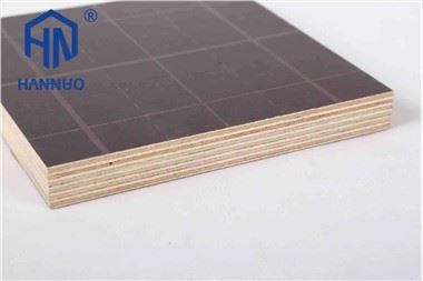 中東向け 1220x2440mm フィルム合板